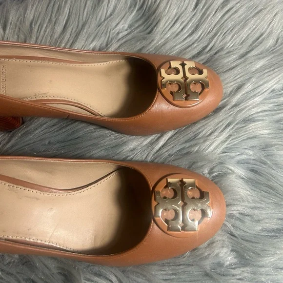 Tory Burch Janey 50mm Royal Tan Leather Pump Size 6